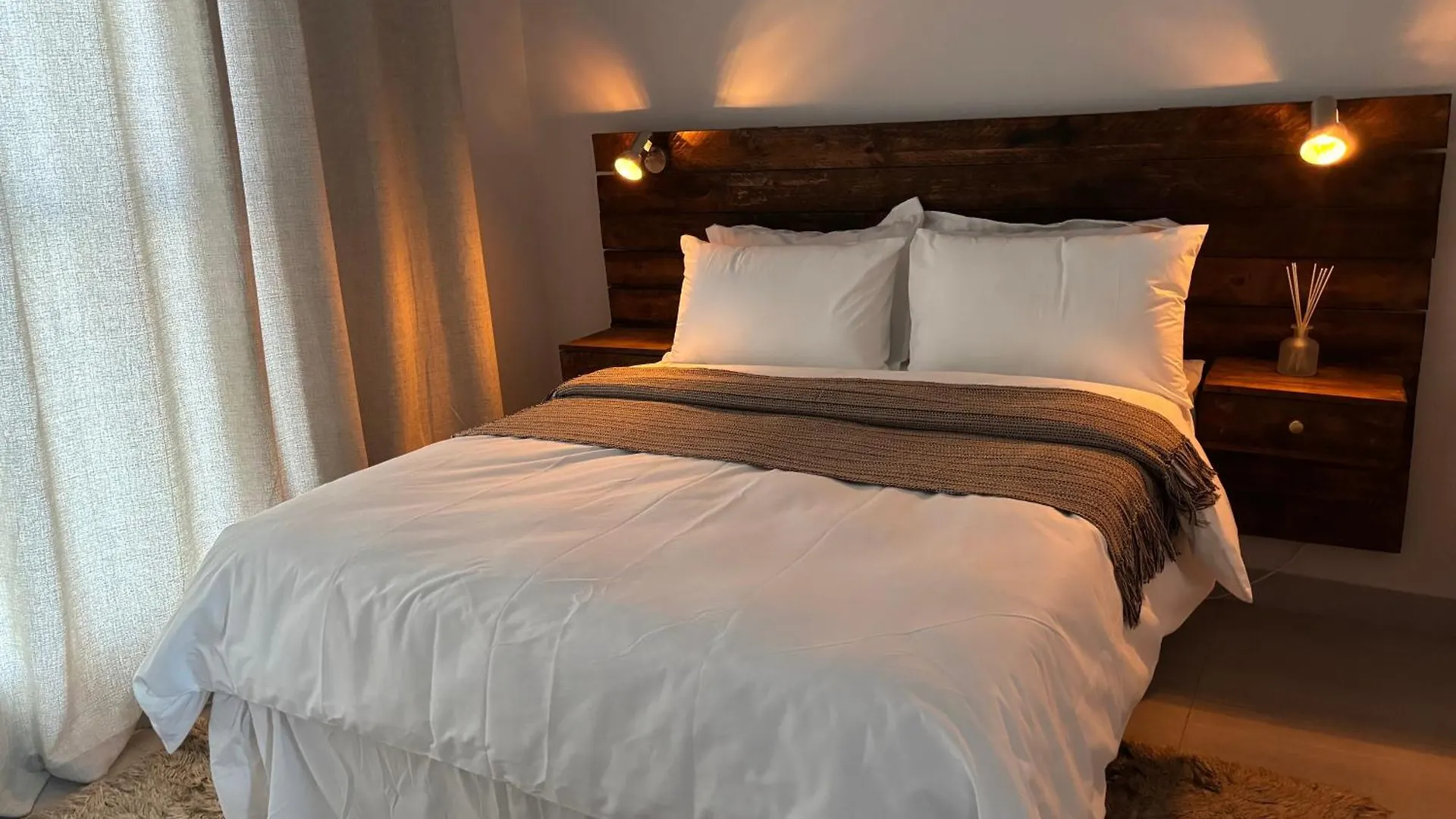 Σπίτι διακοπών Modern 3 Bedroom Urban Getaway Κέιπ Τάουν Νότια Αφρική